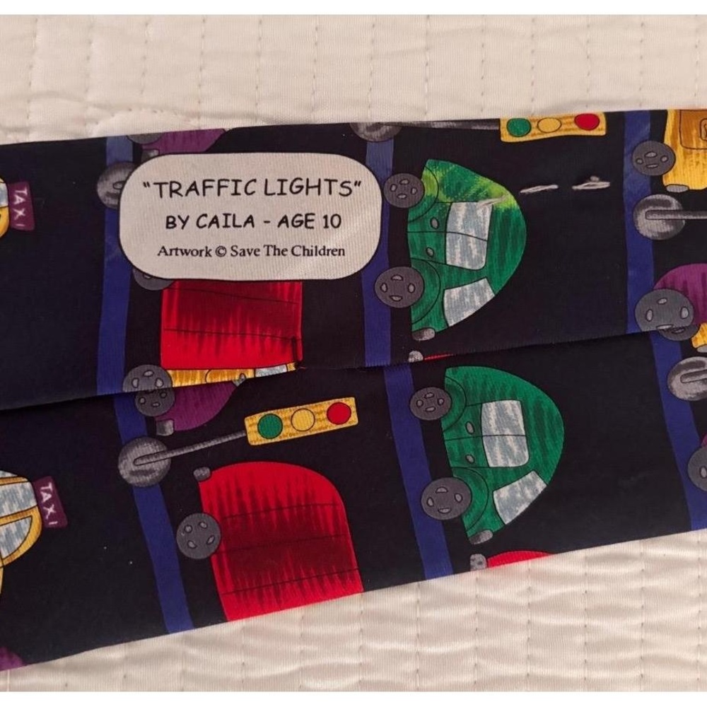 “TrafficLights” by Caila Age 10 Artwork @ Save the Children Men’s Tie 100% Silk - Picture 7 of 7